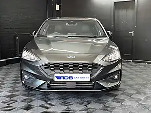 Used 2019 Ford Focus ST-Line X Grey - Interior and Exterior details 5