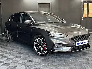Used 2019 Ford Focus ST-Line X Grey - Interior and Exterior details 7