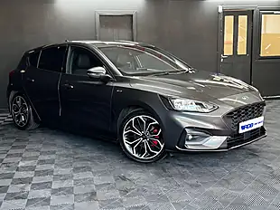 Used 2019 Ford Focus ST-Line X Grey - Interior and Exterior details 9