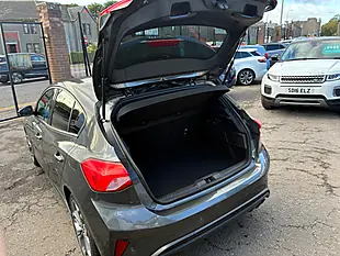 Used 2019 Ford Focus ST-Line X Grey - Interior and Exterior details 20
