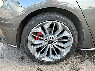Used 2019 Ford Focus ST-Line X Grey - Interior and Exterior details 9