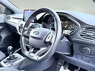 Used 2019 Ford Focus ST-Line X Grey - Interior and Exterior details 11
