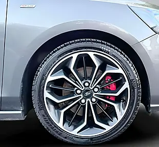 Used 2019 Ford Focus ST-Line X Grey - Interior and Exterior details 18