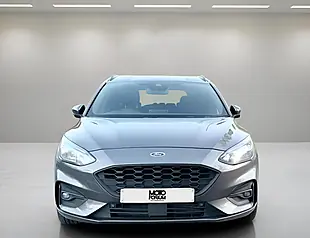 Used 2019 Ford Focus ST-Line X Grey - Interior and Exterior details 6