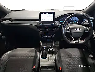Used 2019 Ford Focus ST-Line X Magnetic - Interior and Exterior details 16