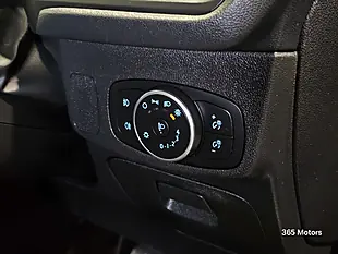 Used 2019 Ford Focus ST-Line X Magnetic - Interior and Exterior details 18