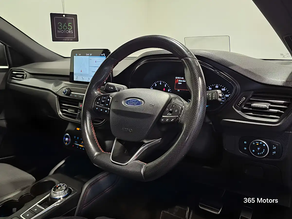 Used 2019 Ford Focus ST-Line X Magnetic - Interior and Exterior details 2
