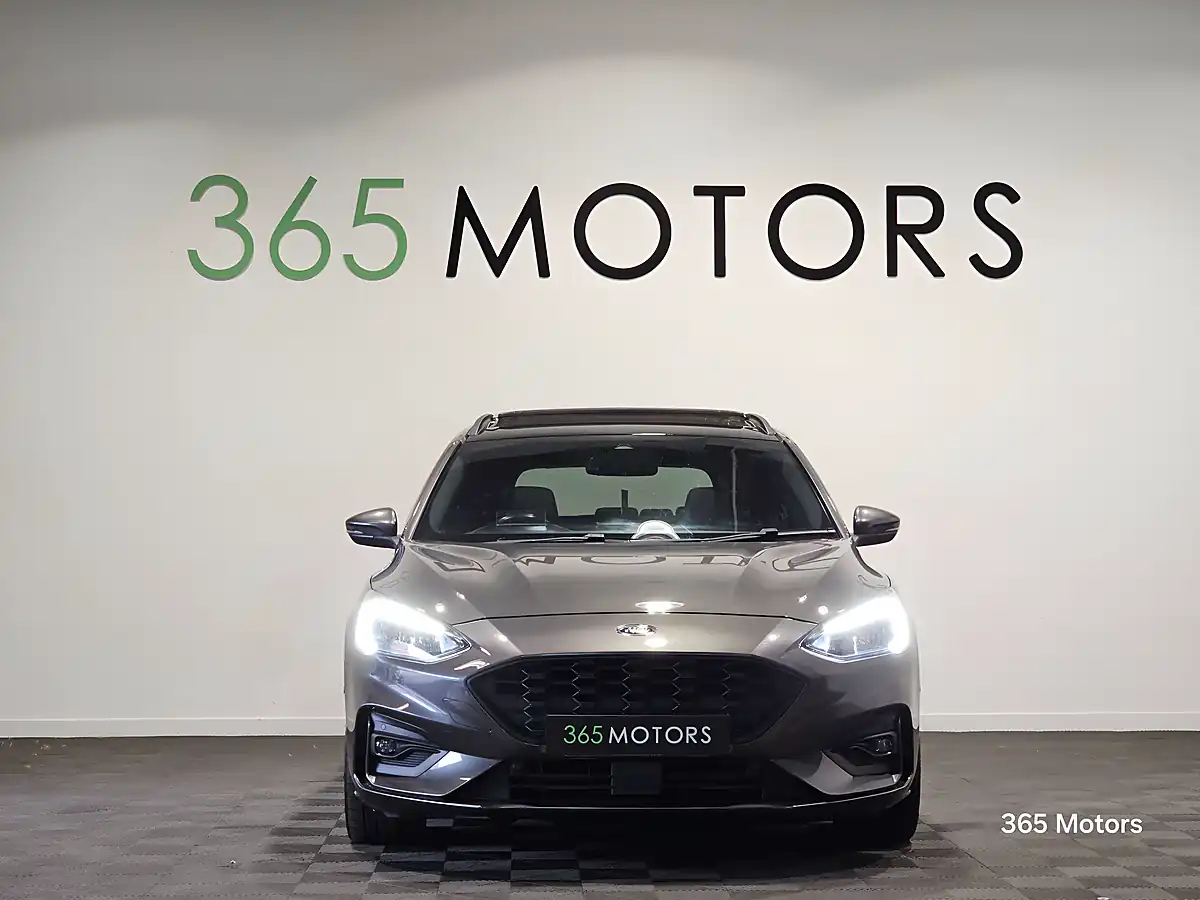 Used 2019 Ford Focus ST-Line X Magnetic - Interior and Exterior details 8
