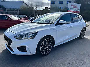 Used 2019 Ford Focus ST-Line X White - Interior and Exterior details 15