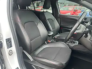 Used 2019 Ford Focus ST-Line X White - Interior and Exterior details 8