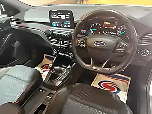 Used 2019 Ford Focus ST-Line X White - Interior and Exterior details 17