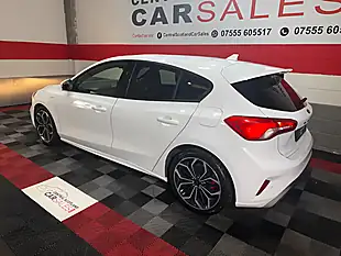 Used 2019 Ford Focus ST-Line X White - Interior and Exterior details 6