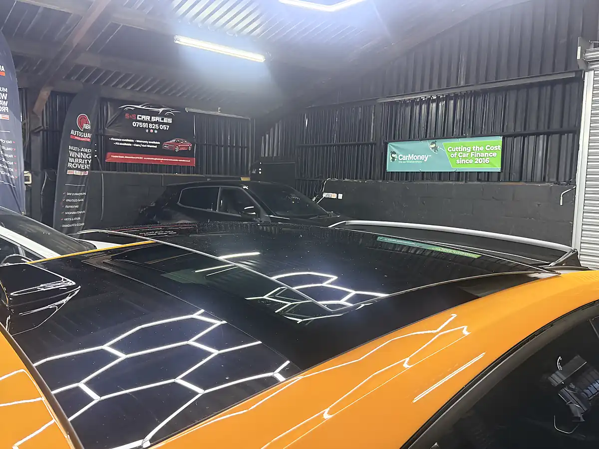 Used 2019 Ford Focus ST Orange - Interior and Exterior details 13
