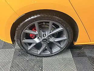 Used 2019 Ford Focus ST Orange - Interior and Exterior details 16