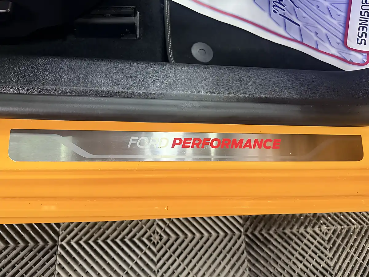 Used 2019 Ford Focus ST Orange - Interior and Exterior details 18