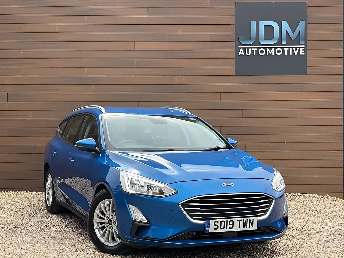 Used 2019 Ford Focus Titanium Blue - Front View
