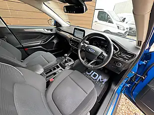 Used 2019 Ford Focus Titanium Blue - Interior and Exterior details 13