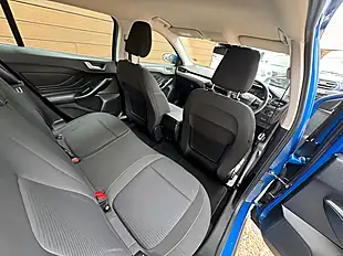 Used 2019 Ford Focus Titanium Blue - Interior and Exterior details 16