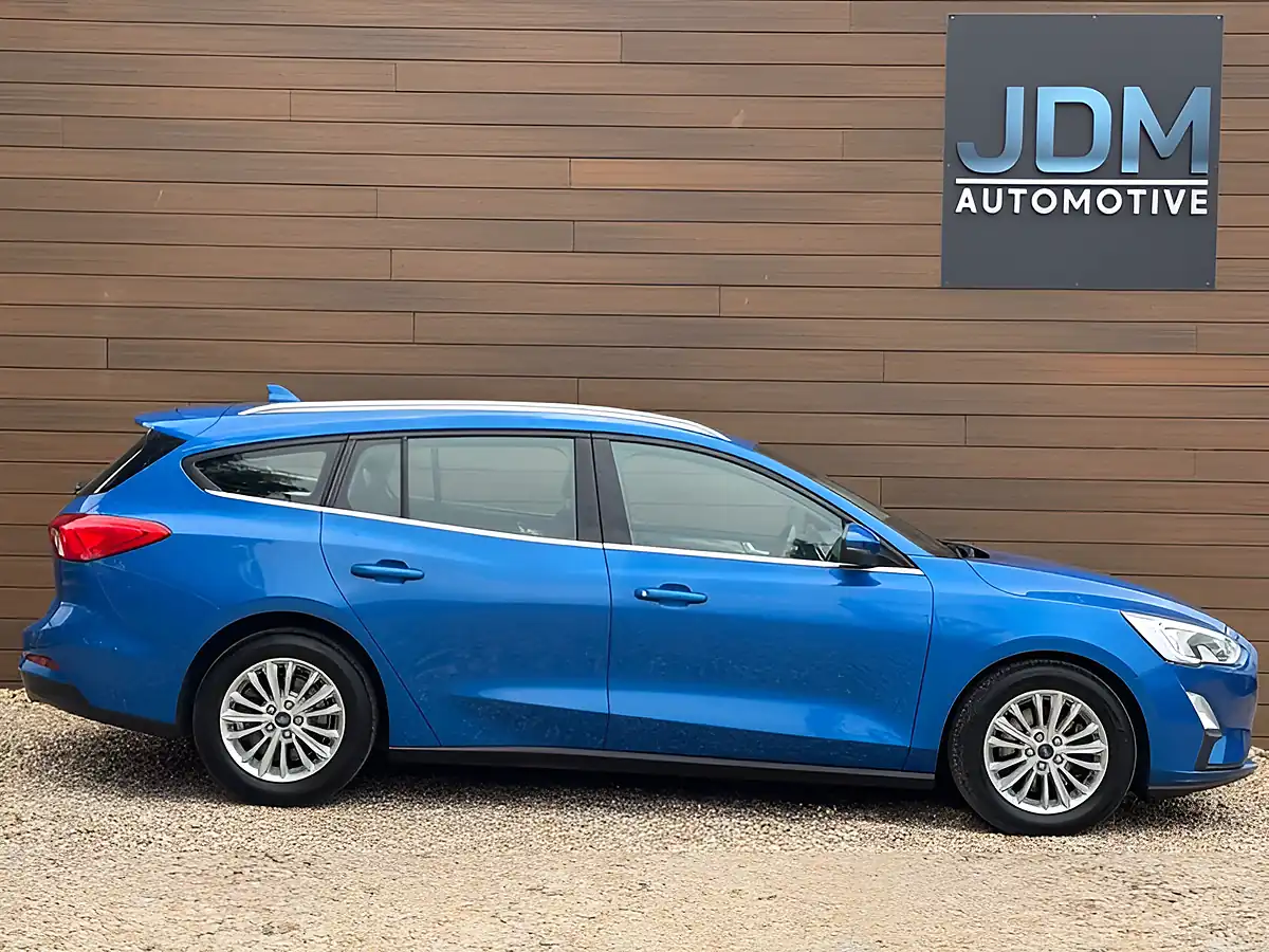 Used 2019 Ford Focus Titanium Blue - Interior and Exterior details 2