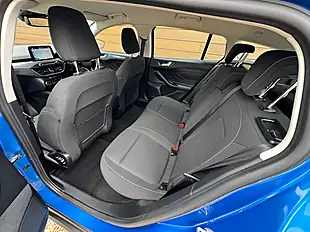 Used 2019 Ford Focus Titanium Blue - Interior and Exterior details 20