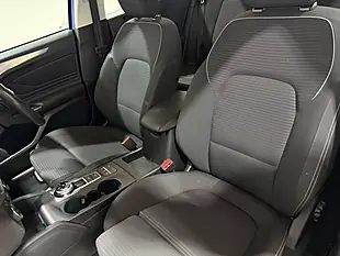 Used 2019 Ford Focus Titanium Blue - Interior and Exterior details 11