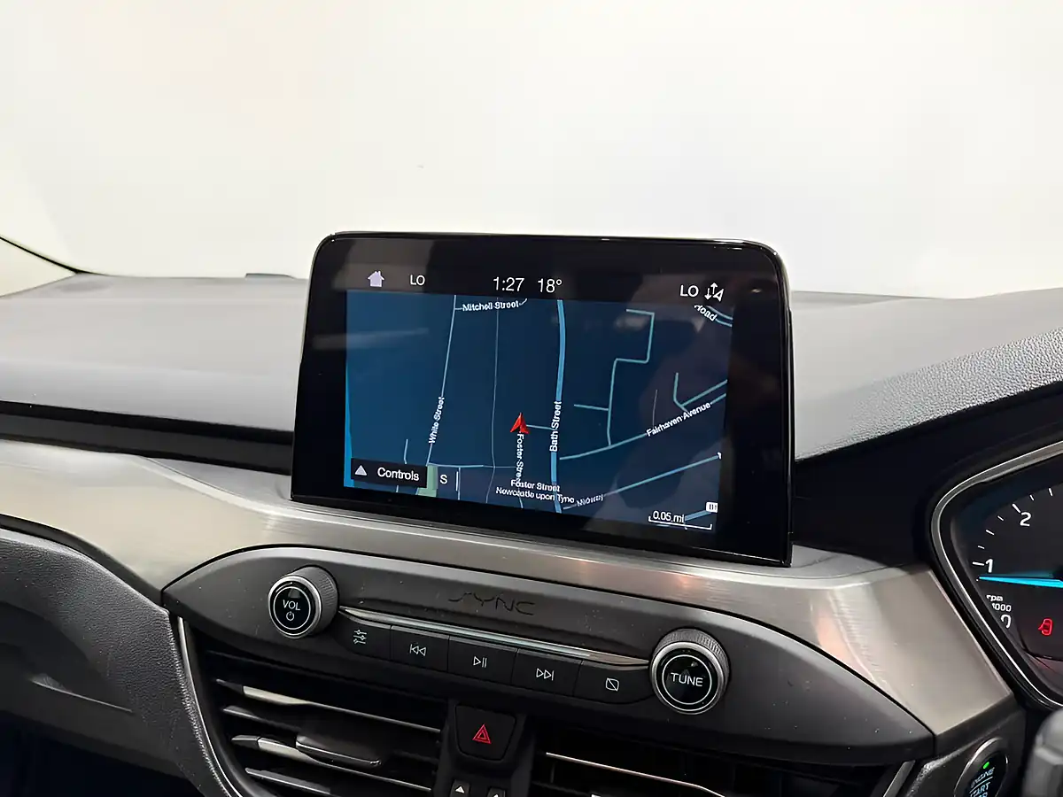 Used 2019 Ford Focus Titanium Blue - Interior and Exterior details 15