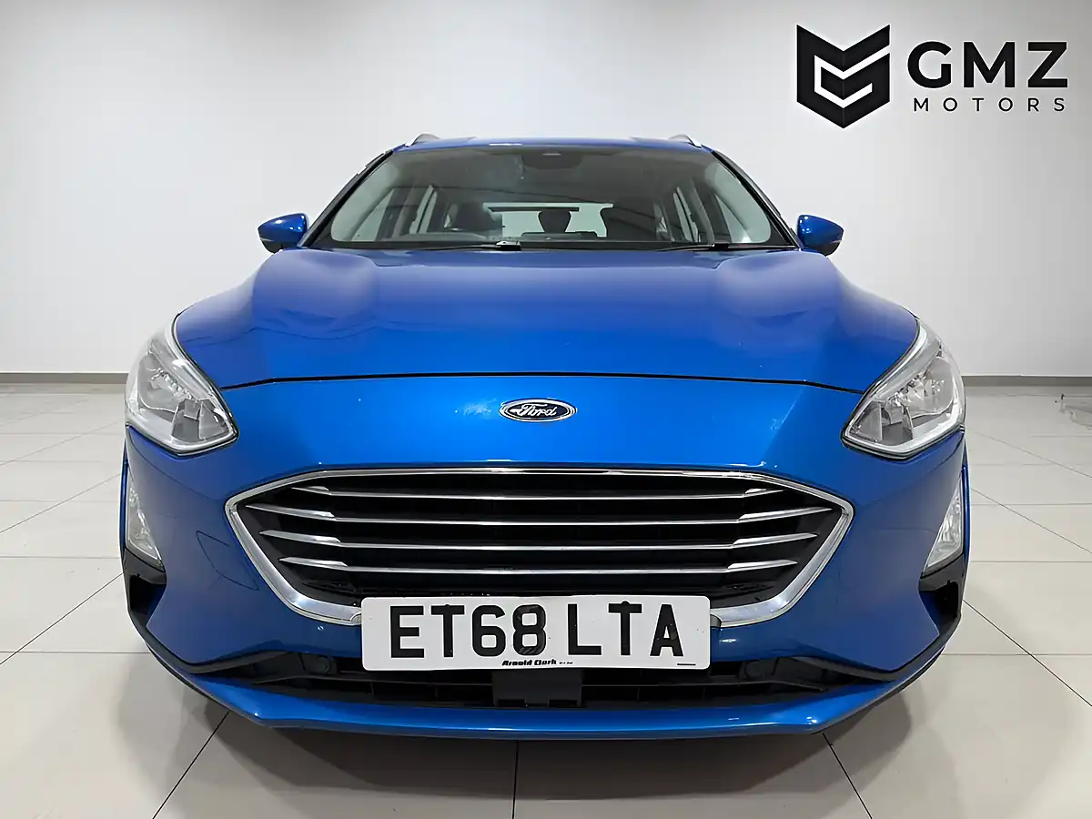 Used 2019 Ford Focus Titanium Blue - Interior and Exterior details 2