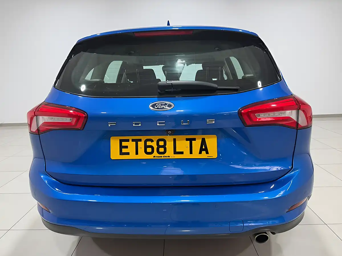 Used 2019 Ford Focus Titanium Blue - Interior and Exterior details 7
