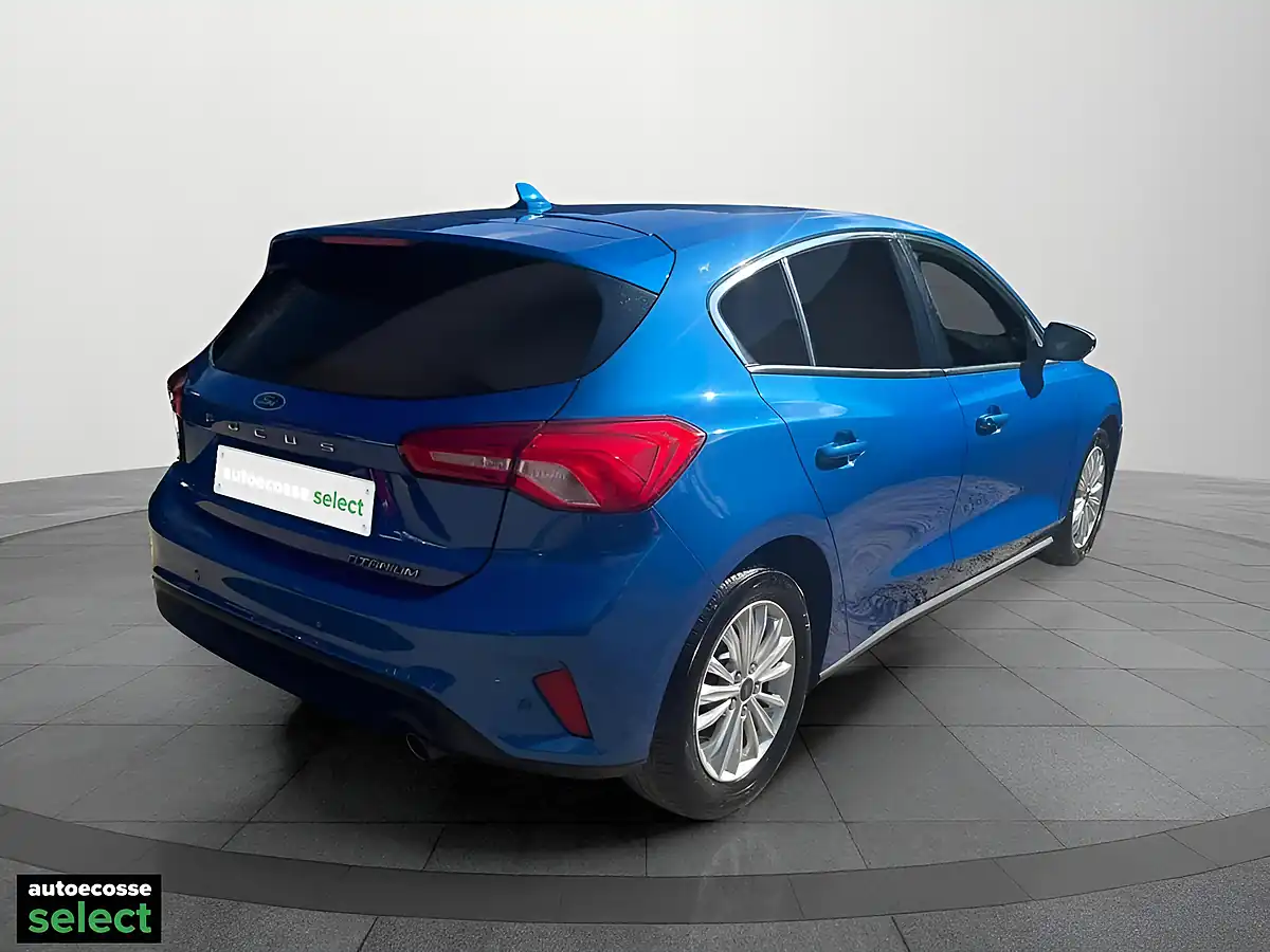 Used 2019 Ford Focus Titanium Blue - Interior and Exterior details 11