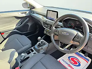 Used 2019 Ford Focus Titanium Blue - Interior and Exterior details 15