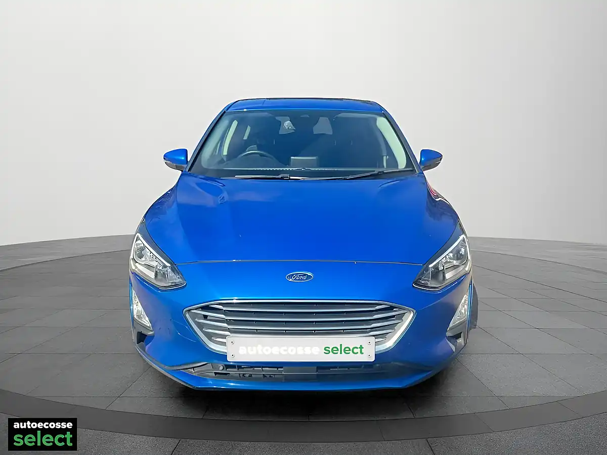 Used 2019 Ford Focus Titanium Blue - Interior and Exterior details 4