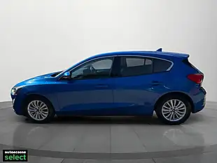 Used 2019 Ford Focus Titanium Blue - Interior and Exterior details 7