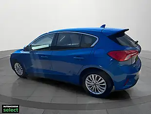 Used 2019 Ford Focus Titanium Blue - Interior and Exterior details 8