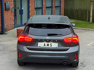 Used 2019 Ford Focus Titanium Grey - Interior and Exterior details 10