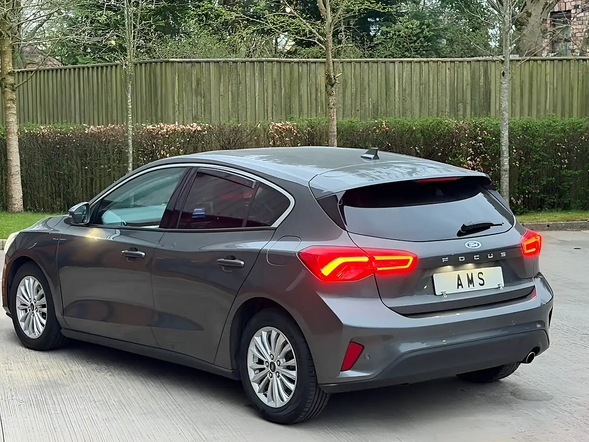 Used 2019 Ford Focus Titanium Grey - Interior and Exterior details 11