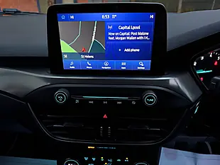Used 2019 Ford Focus Titanium Grey - Interior and Exterior details 15