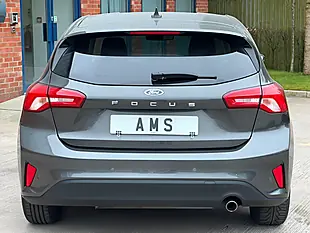 Used 2019 Ford Focus Titanium Grey - Interior and Exterior details 5