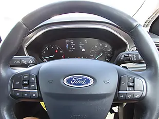 Used 2019 Ford Focus Titanium Red - Interior and Exterior details 13