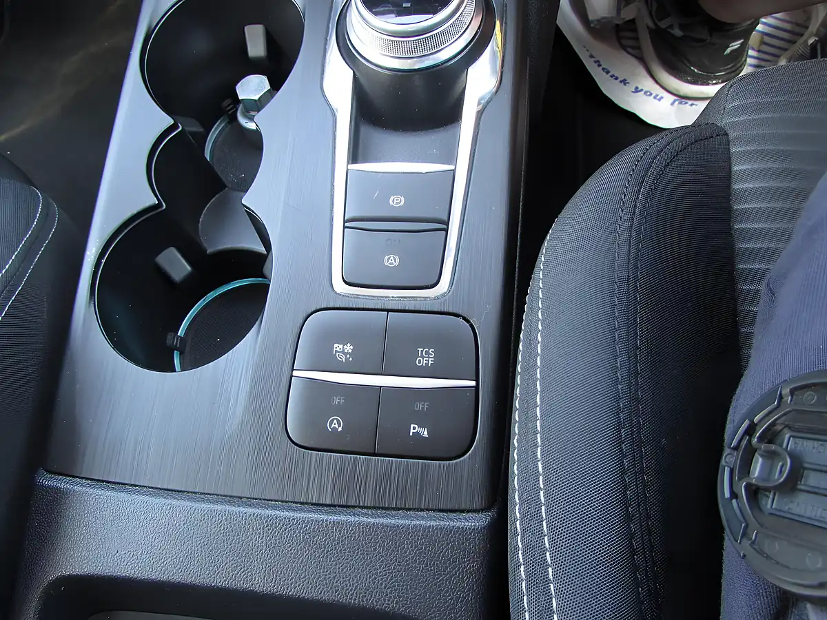 Used 2019 Ford Focus Titanium Red - Interior and Exterior details 17