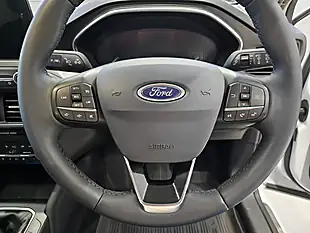 Used 2019 Ford Focus Titanium White - Interior and Exterior details 13