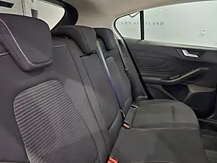 Used 2019 Ford Focus Titanium White - Interior and Exterior details 18