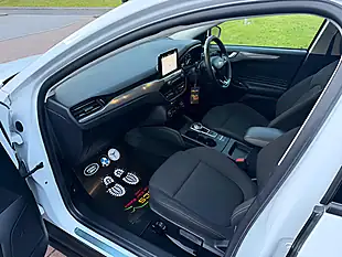 Used 2019 Ford Focus Titanium White - Interior and Exterior details 14