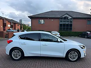 Used 2019 Ford Focus Titanium White - Interior and Exterior details 4