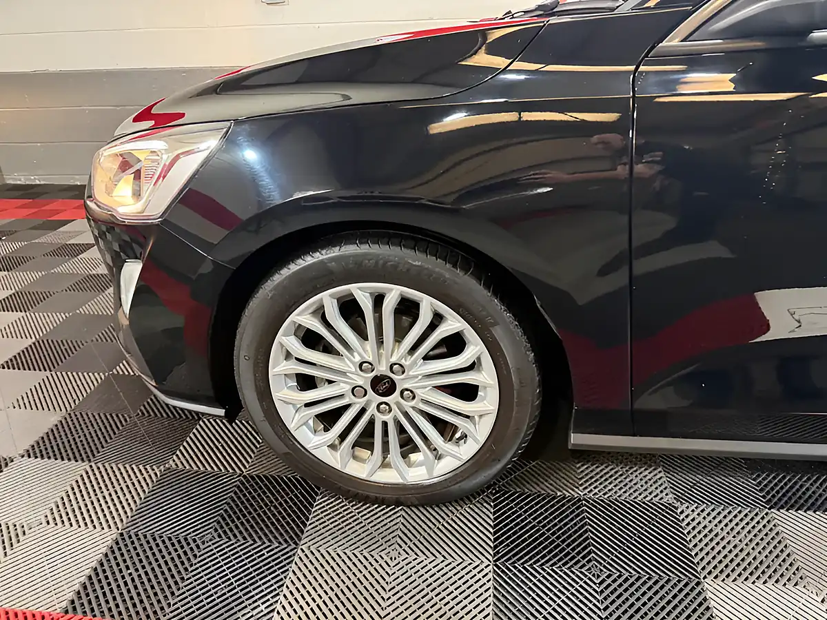 Used 2019 Ford Focus Titanium X Black - Interior and Exterior details 14