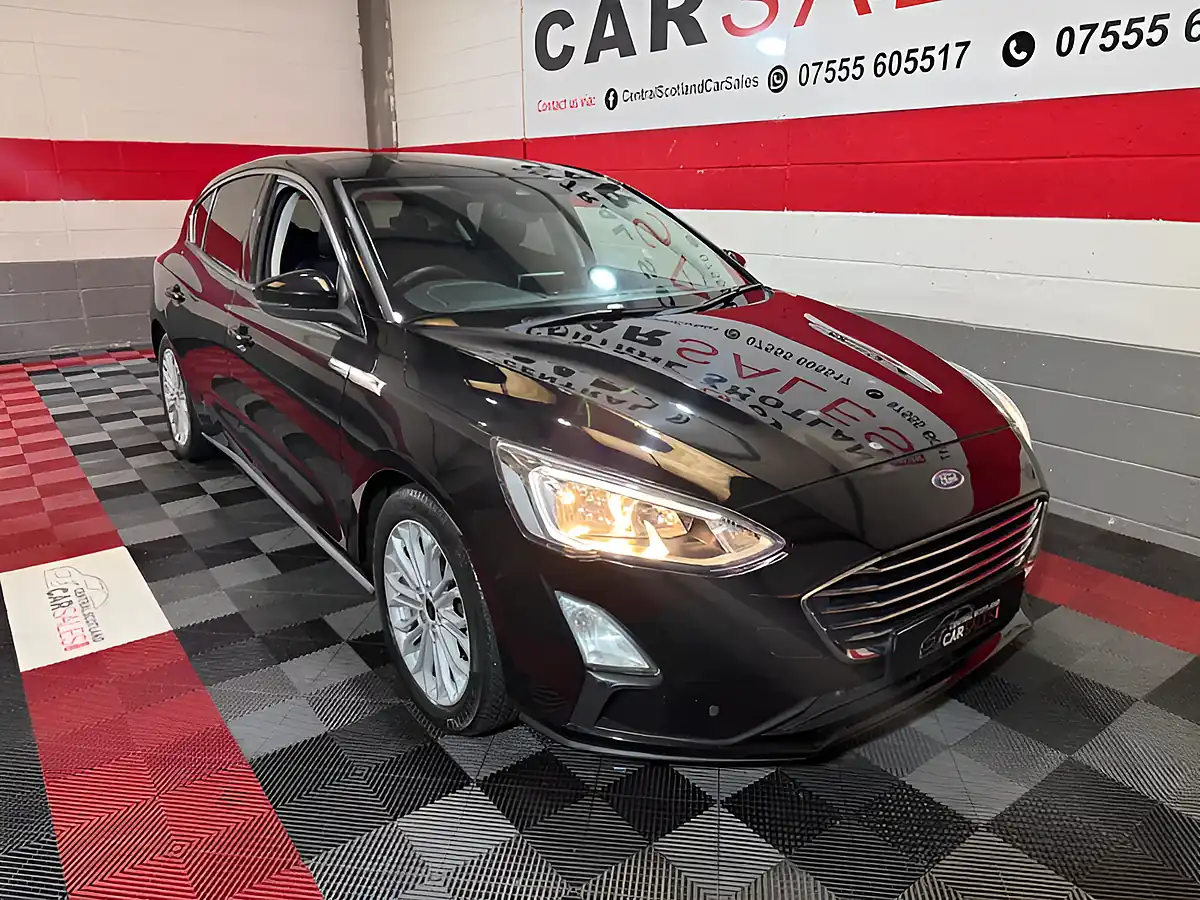 Used 2019 Ford Focus Titanium X Black - Interior and Exterior details 5