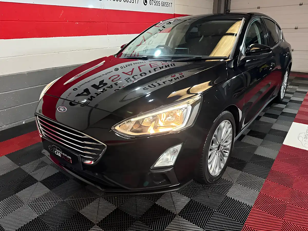 Used 2019 Ford Focus Titanium X Black - Interior and Exterior details 6