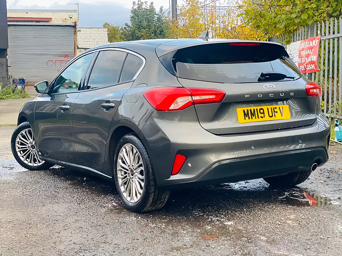 Used 2019 Ford Focus Titanium X Grey - Interior and Exterior details 9
