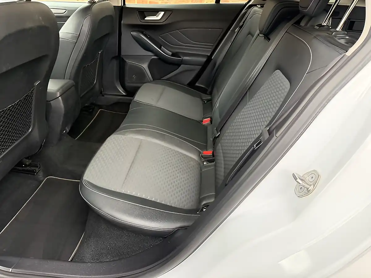 Used 2019 Ford Focus Titanium X White - Interior and Exterior details 15