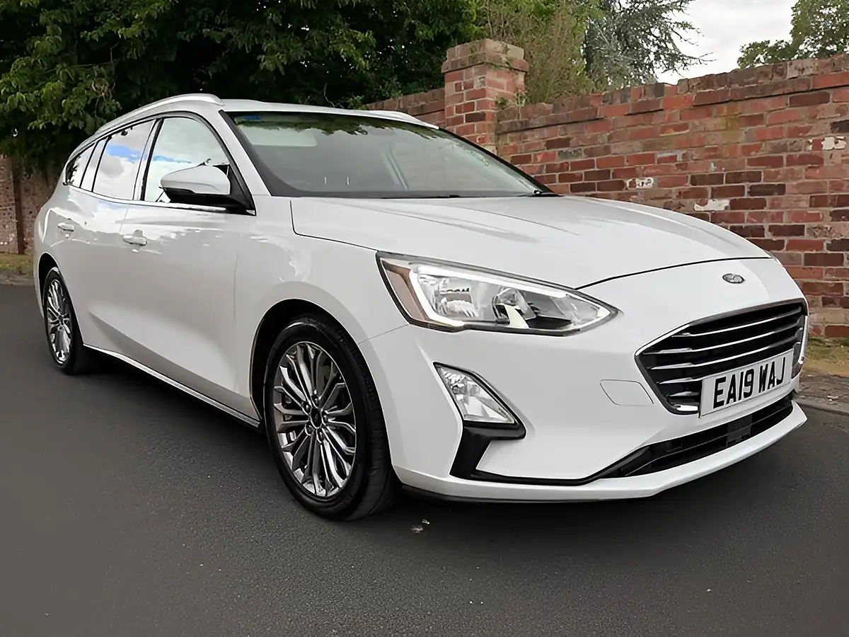 Used 2019 Ford Focus Titanium X White - Interior and Exterior details 2