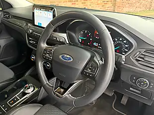 Used 2019 Ford Focus Titanium X White - Interior and Exterior details 7